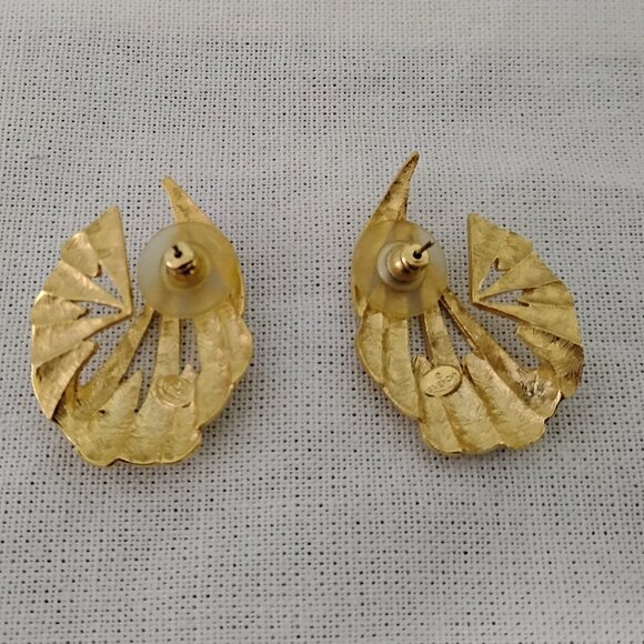 ❤️GIVENCHY PARIS Gold PIERCED Earrings 3/4" x 1 1/4" - Picture 3 of 4
